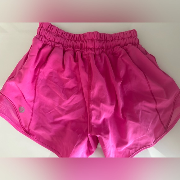 Shorts - Picture 1 of 3